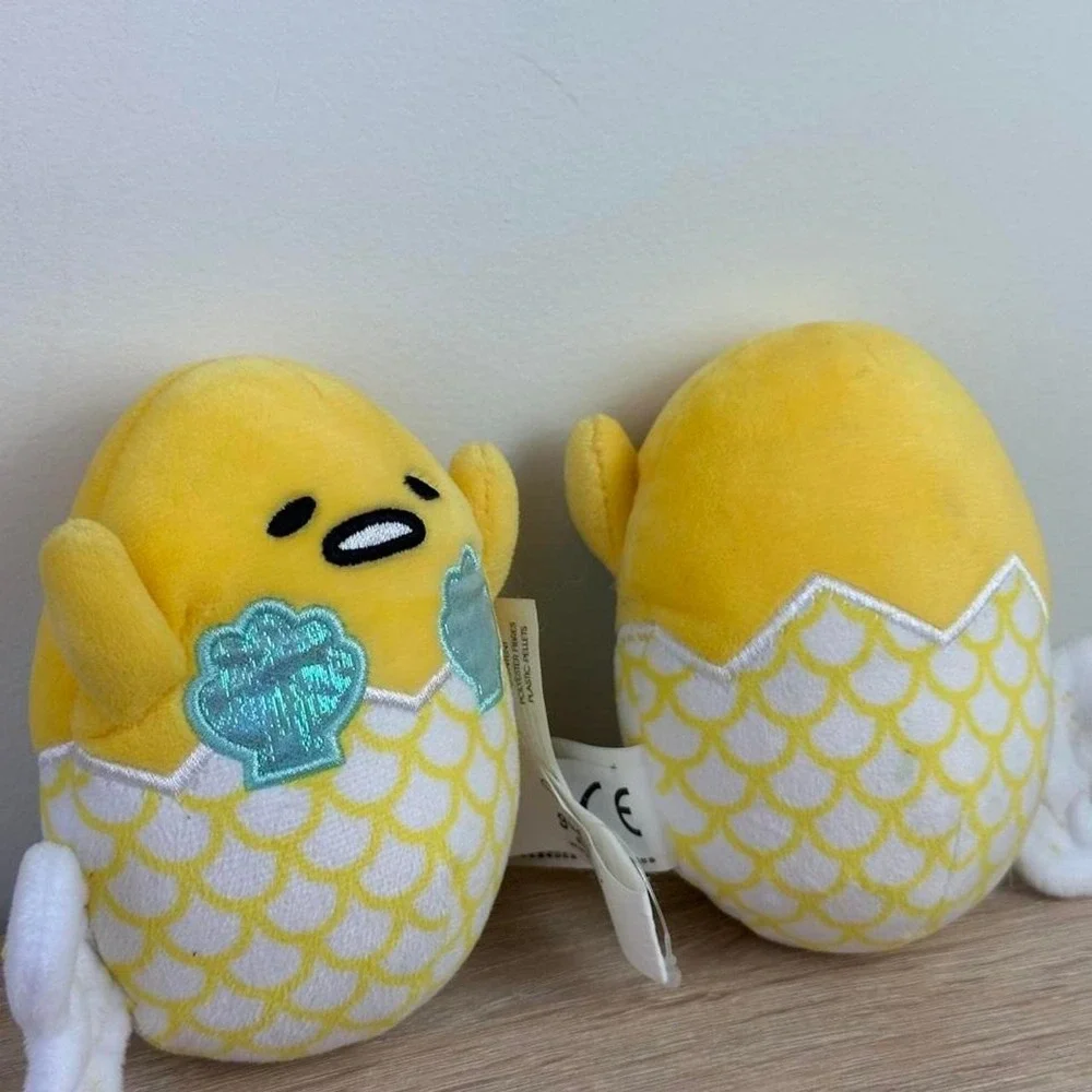 Gudetama the lazy egg plush with white and yellow scale pattern SET OF 2